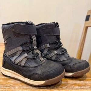 Merrel toddler Kids snow crush Jr. Waterproof  Winter Boots.